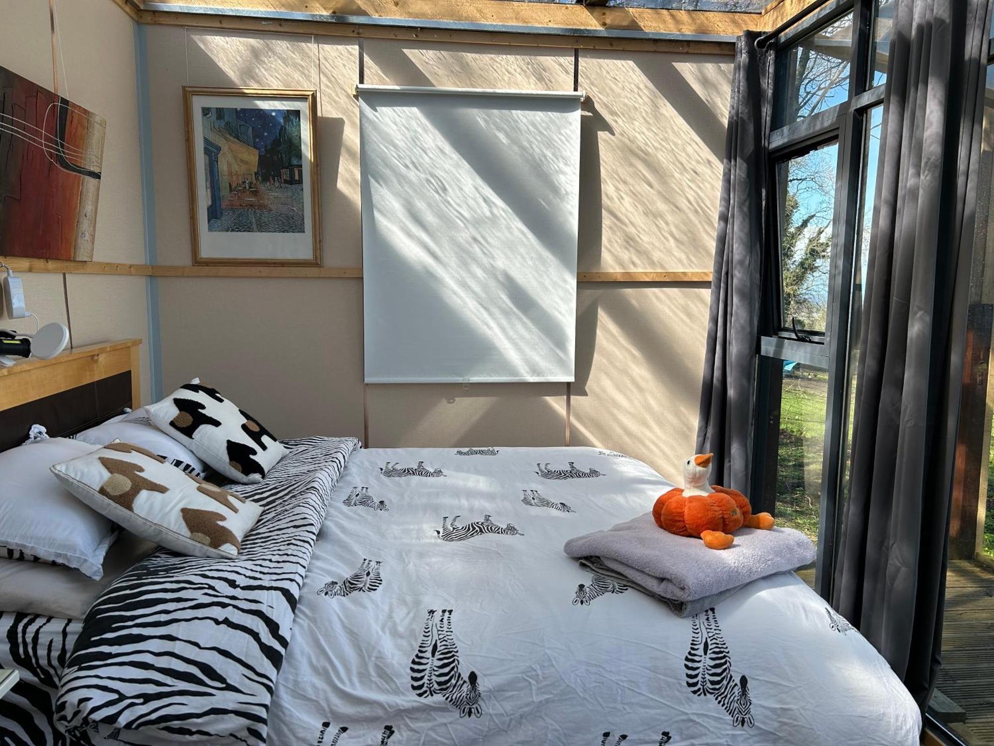 Sky Gazer Cabin In The Woods Дъблин Екстериор снимка
